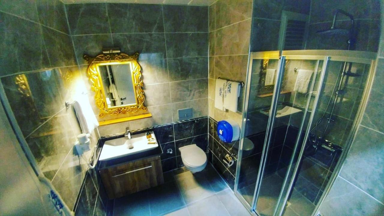 ואן Crystall Hotel מראה חיצוני תמונה